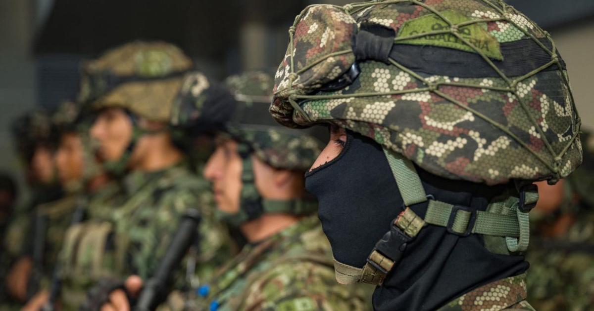 Two military were sprayed with gasoline and burned by the community in Putumayo: this is known