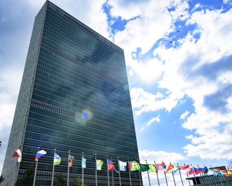 UN General Assembly Reimpulsa the solution of two states: Israel and Palestine