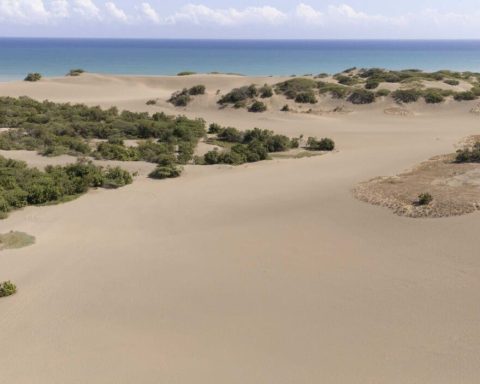 UASD rechaza delimitar Dunas de Las Calderas, Baní