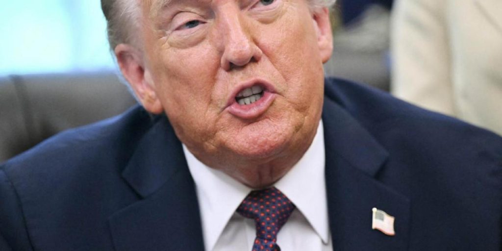 United States prosecutor "dismissed" After receiving pressures to impute Trump's rivals