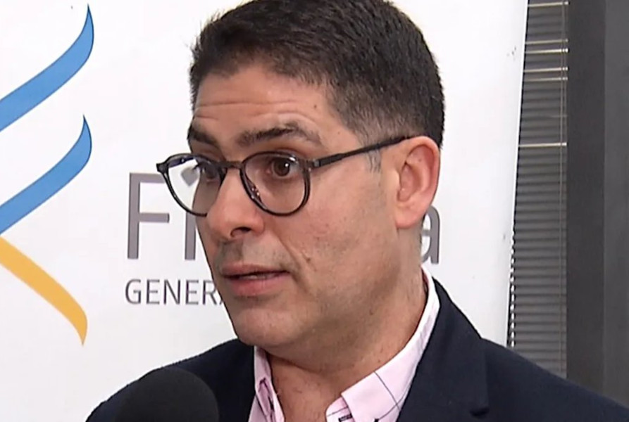 Unpublished: The driving notebooks of the Isidoro Noblía people