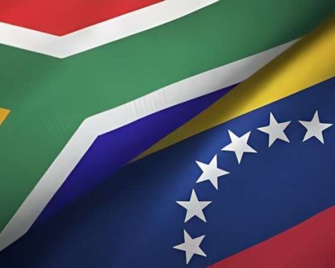 Venezuela and South Africa condemn Israeli genocide and US threats