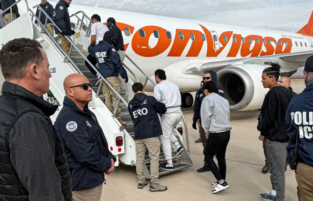 Venezuela received 286 deported migrants from the United States