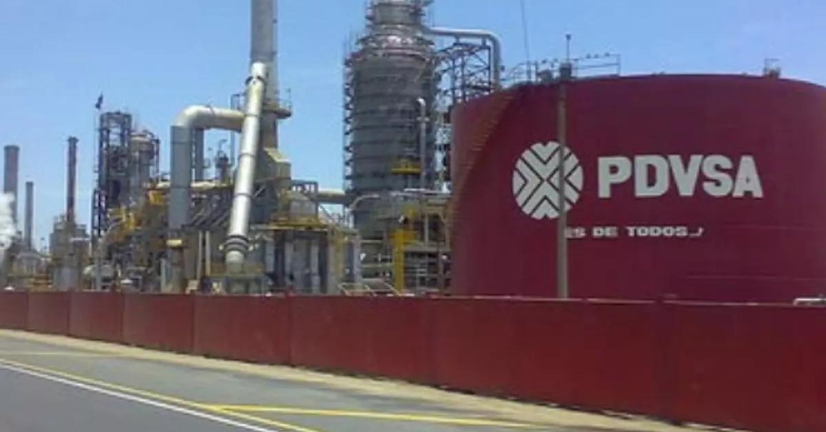 Venezuela sent the US twice more oil than to Cuba in August