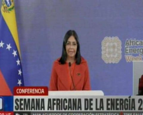 Venezuela urged Africa to work by energy force