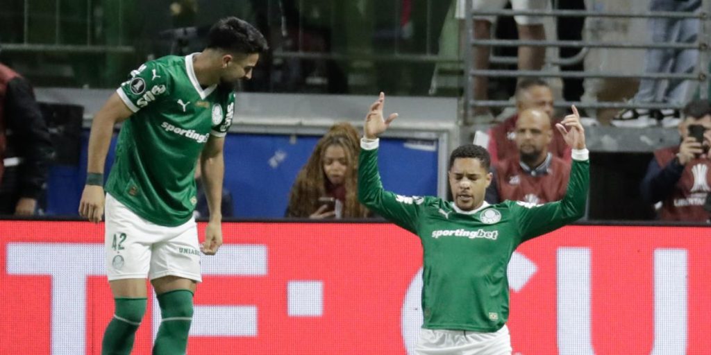 Vitor Roque Marca and River, outside the Libertadores