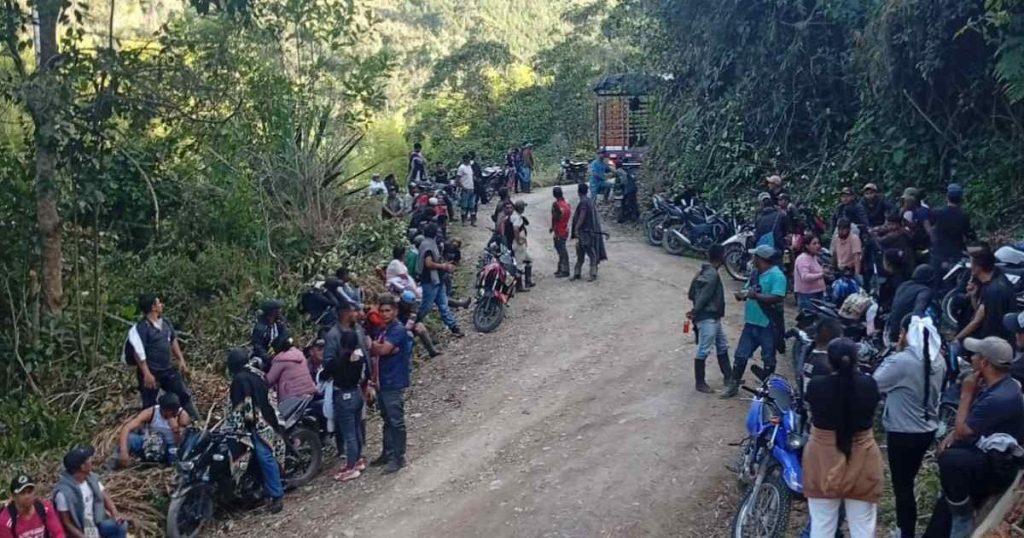 With Asonada, community of La Plata (Huila) urges Army troops to leave the area