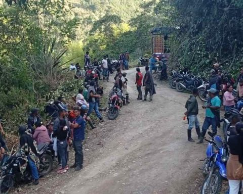 With Asonada, community of La Plata (Huila) urges Army troops to leave the area