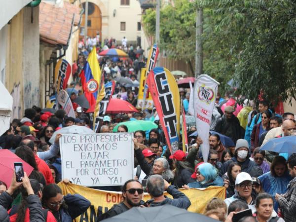 Workers' centrals, worried about Carlos Camargo's choice as magistrate