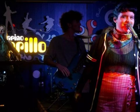 Yellow submarine: September 24-28