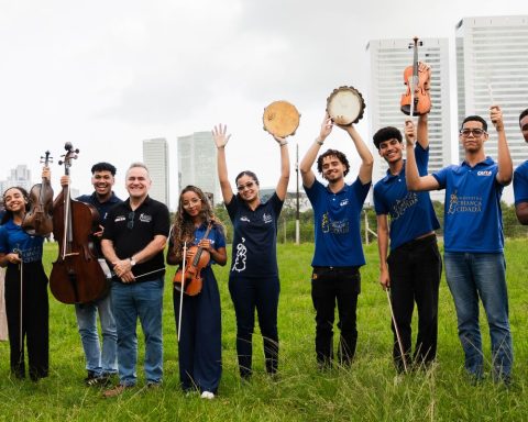 Young people from the peripheral community of Recife will touch Pope Lion