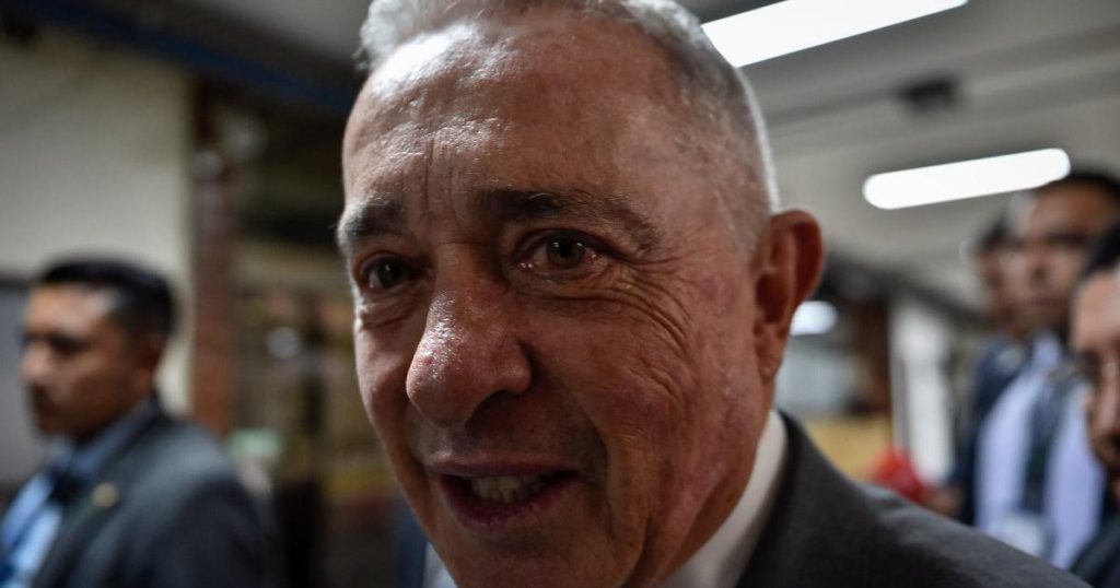 "If the judicial issues allow it, President Uribe will be number 25 on the Senate list": Democratic Center