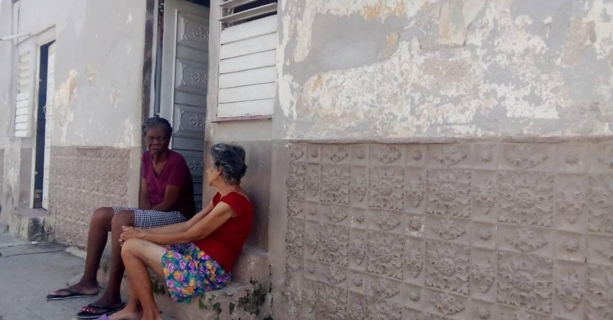 "If you want a rental water rental, do not drop from 20,000 pesos per month"