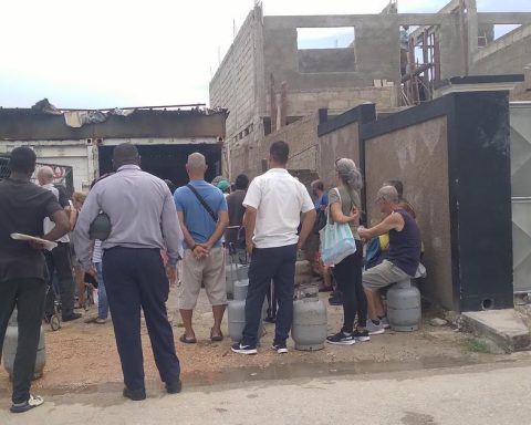 "One said there would be gas for everyone, and there is no gas"are outraged in the tail for the bullets in Matanzas