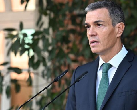 "This is not defending itself, it is not even attacking, it is exterminating": Spain announces 9 pressure measures to Israel by the "Genocide in Gaza"