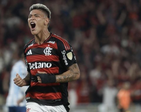 1-0: Flamengo strikes first