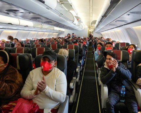 278 migrants returned from Mexico: 93 are women, 64 men and 121 children