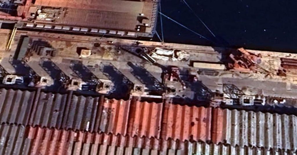 A satellite photo reveals that the "Spit Pinar"in Havana, it will have nine engines