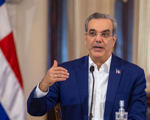 Abinader celebra acuerdo Israel-Hamás: ¡un paso hacia la paz!