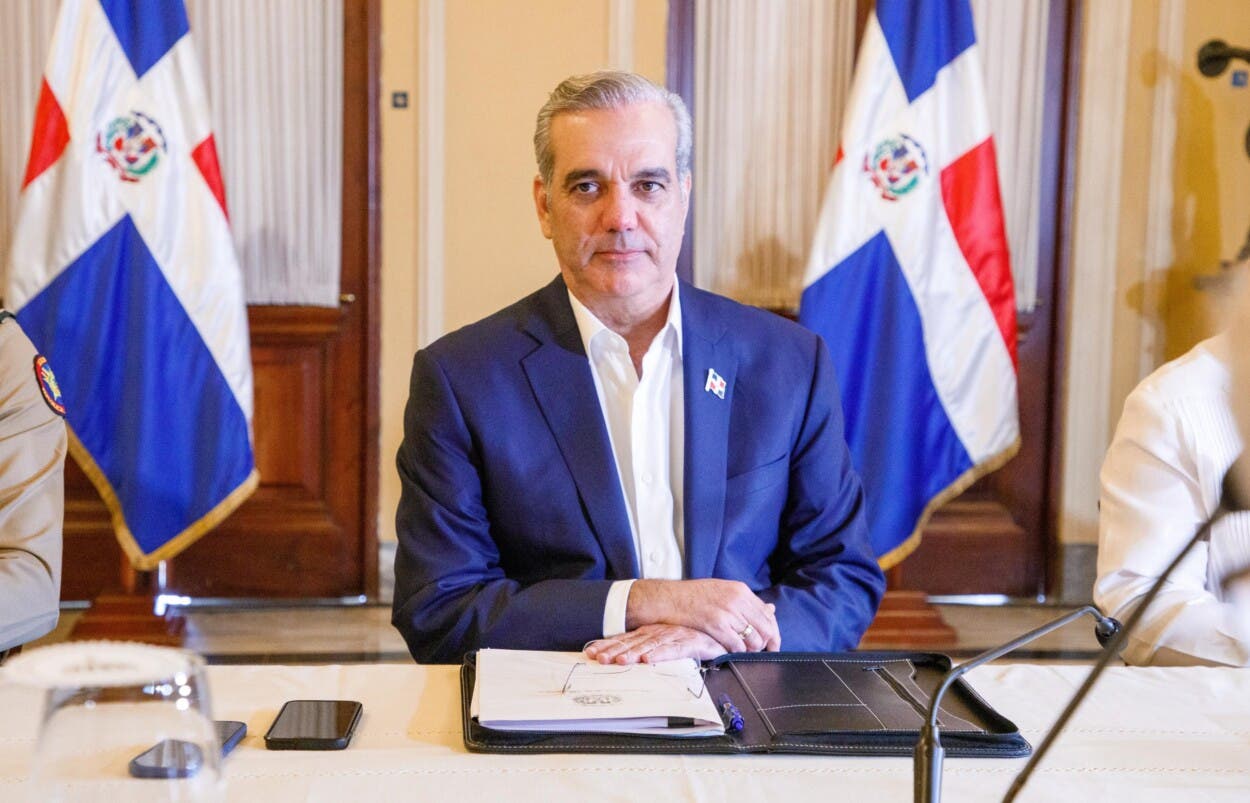 Abinader celebra nueva fuerza de supresión de pandillas en Haití