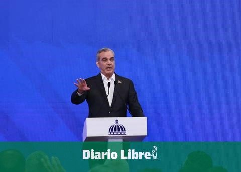 Abinader says there is an "abundance of dollars" in the country