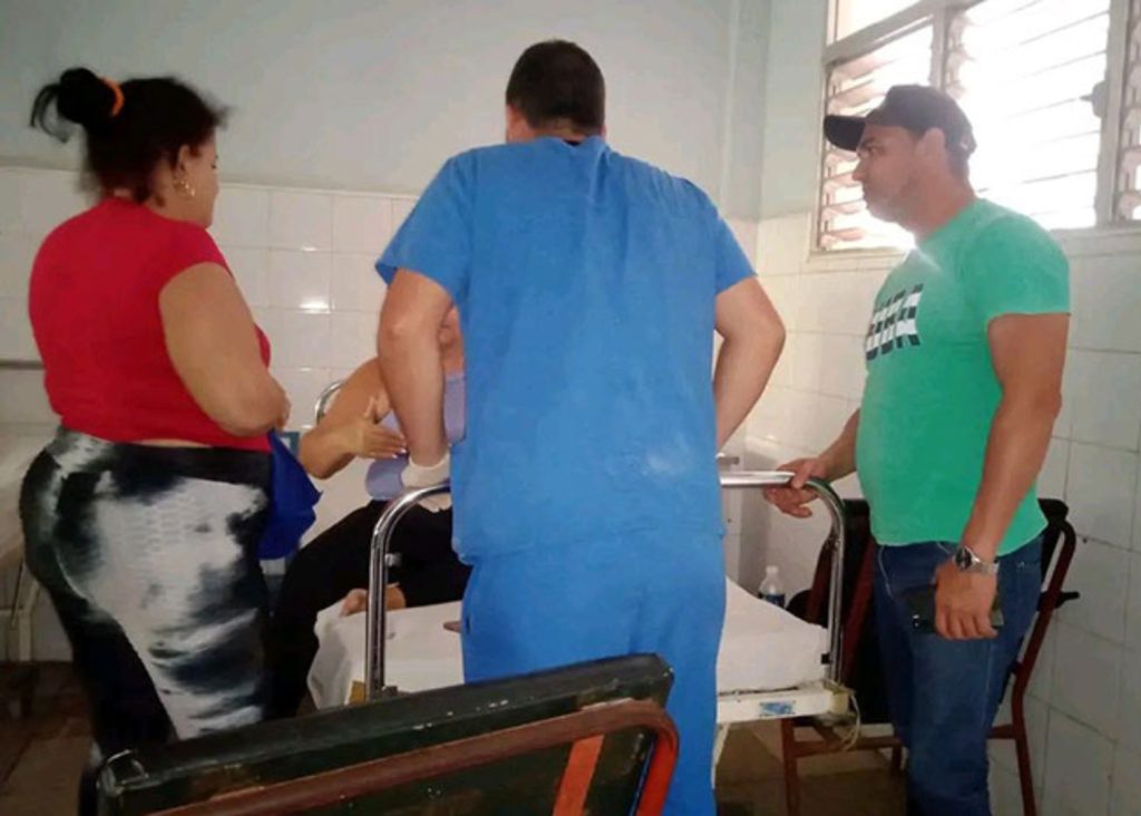 Accident of an ambulance leaves a deceased and 10 injured in Villa Clara