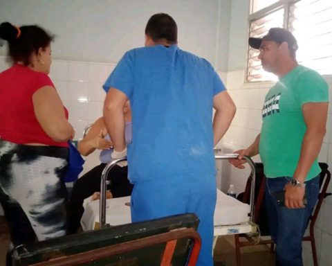 Accident of an ambulance leaves a deceased and 10 injured in Villa Clara