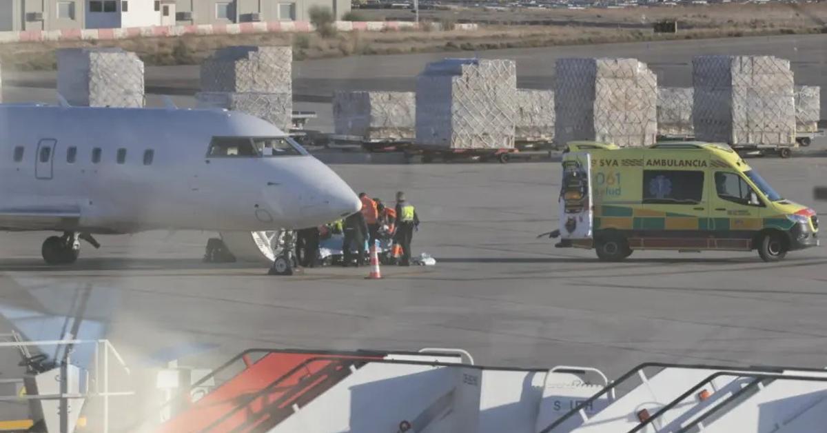 After weeks of anguish, the tourist admitted in critical condition in Santa Clara returns to Spain