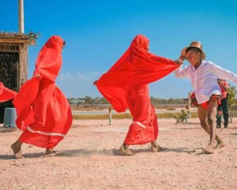 Alta Guajira celebrates the third version of the ethnoeducational and cultural festival "Weaving knowledge"