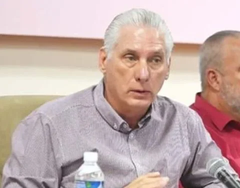 Miguel Díaz-Canel (izquierda) y Manuel Marrero Cruz, este sábado