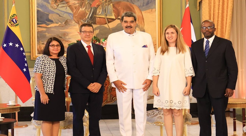Ambassadors of Cuba and Lebanon deliver Letters of Credence to President Nicolás Maduro