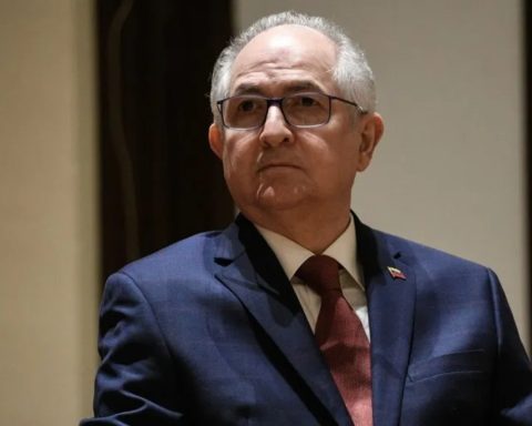 Antonio Ledezma: “Maduro has a sign on his chest that qualifies him as a terrorist”