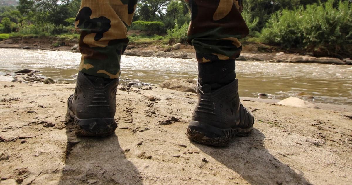 Army investigates the death of a minor in Amazonas, allegedly a victim of a "stray bullet"