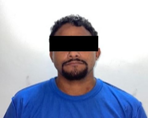 Arrested in Caracas for theft of passengers and extortion after demanding money to return cell phone