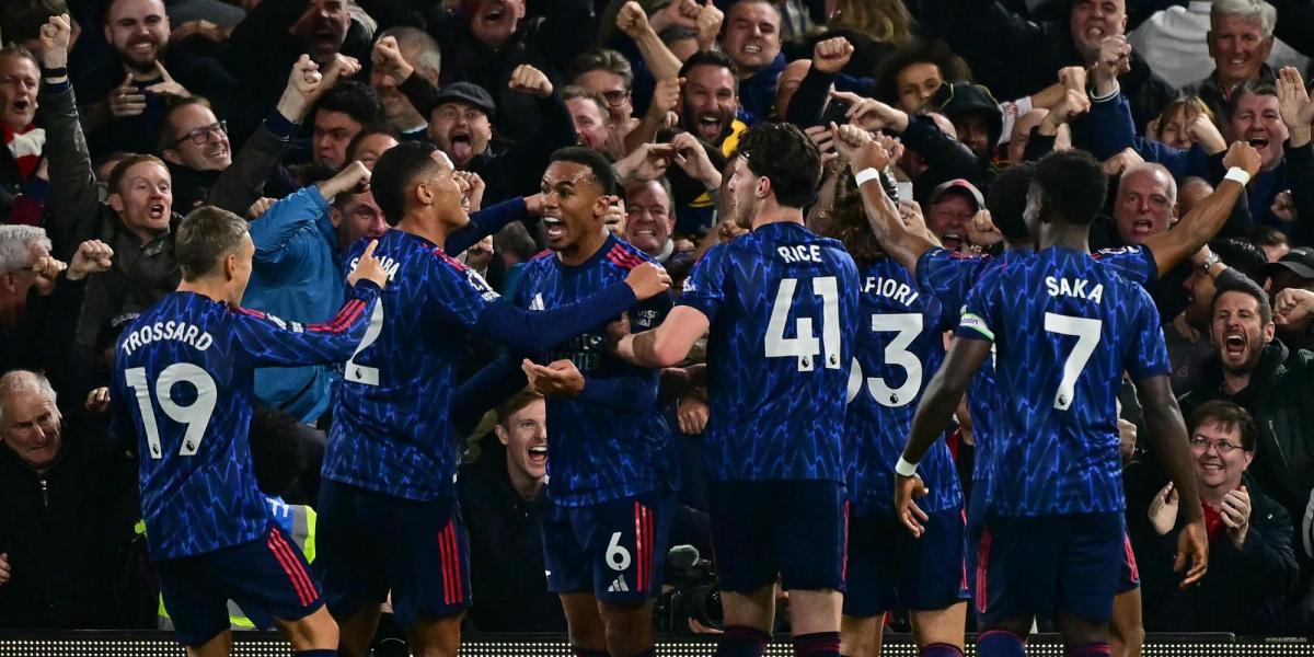 Arsenal wins the derby against Fulham 0-1 and remains leader of the Premier