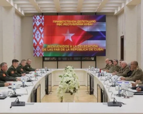 Encuentro entre altos oficiales de las FAR y el del Ministerio de Defensa bielorruso, este martes