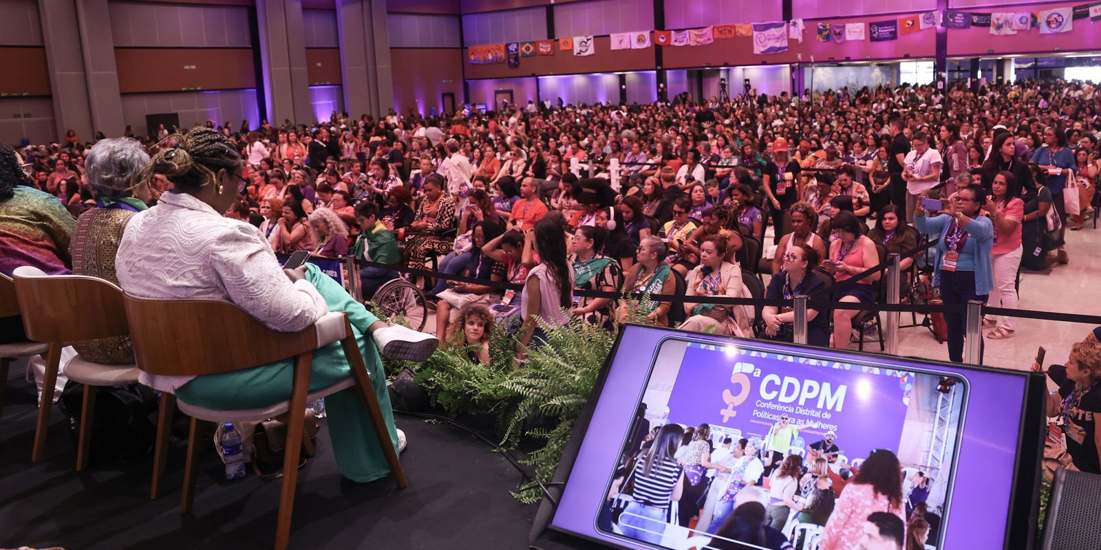 Brasilia: Lecturers require policies for all "women"