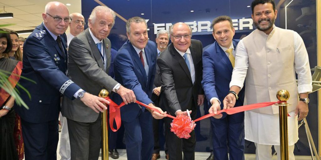 Brazil and India make agreements in technology, defense and aeronautics