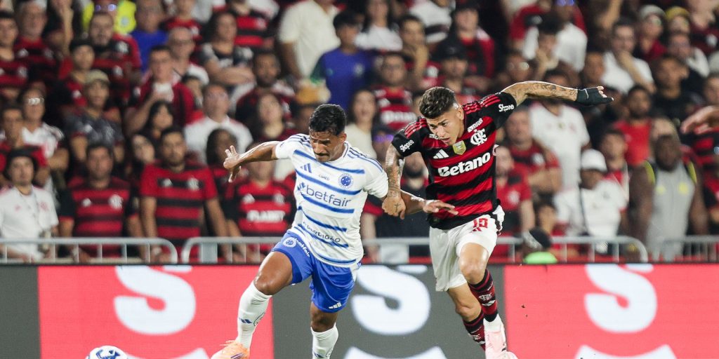 Brazilian Championship: Flamengo and Cruzeiro tie in Maracanã crowded