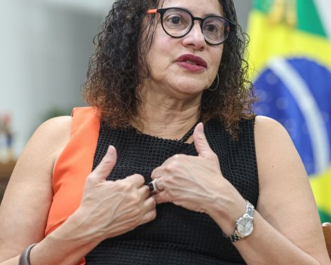 Brazilian covid vaccine helps combat denialism, says minister