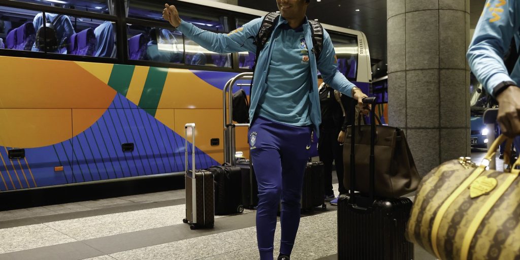 Brazilian team arrives in Tokyo for a friendly against Japan on Tuesday