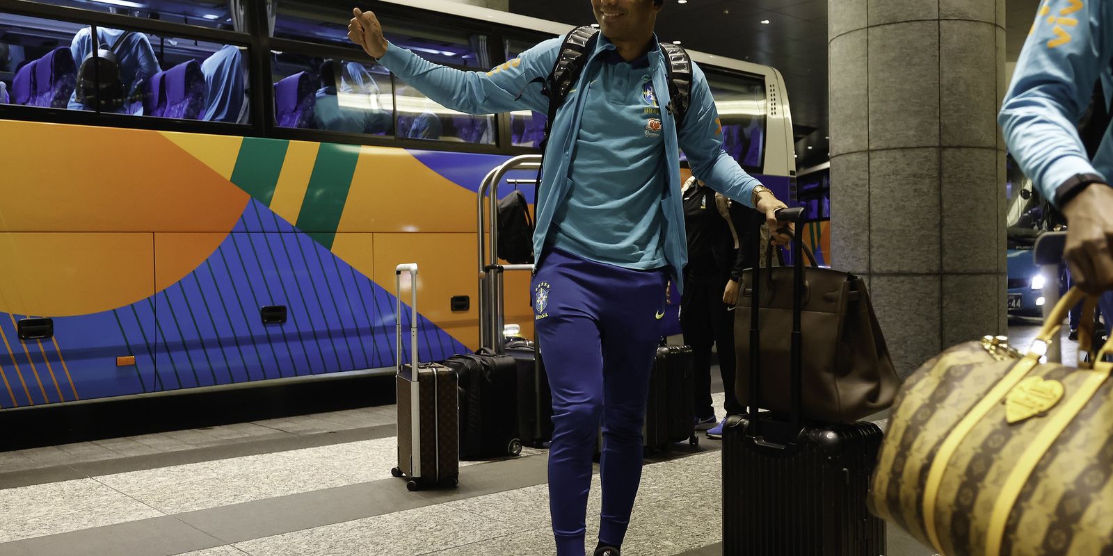 Brazilian team arrives in Tokyo for a friendly against Japan on Tuesday