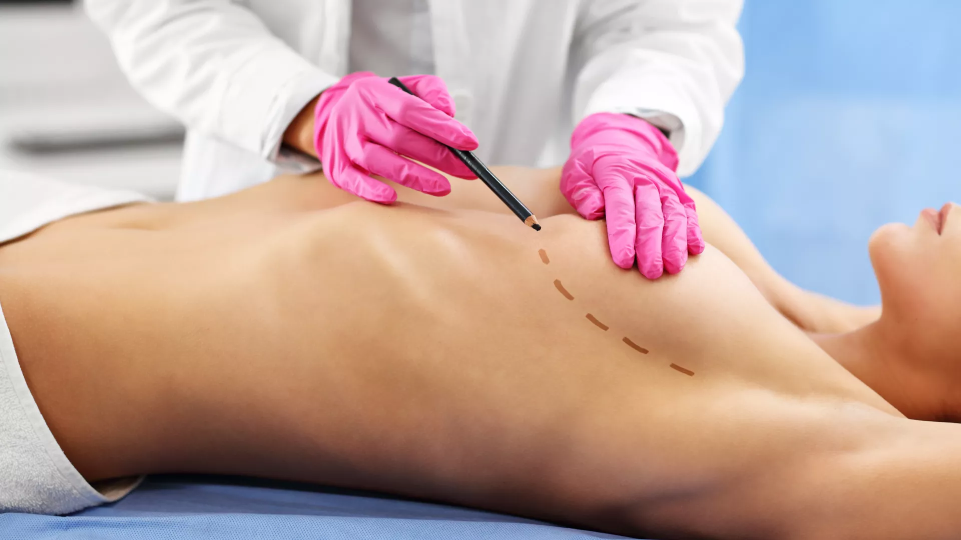 Breast cancer: How to detect early signs according to the lawy law walls