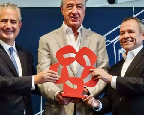 Brown Boy wants "open more" the cultural heritage of Banamex, announces Sheinbaum