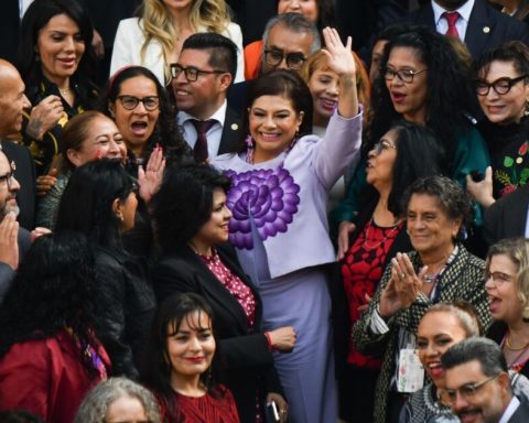 Brugada presents initiatives on care and dispossession along with its First Report