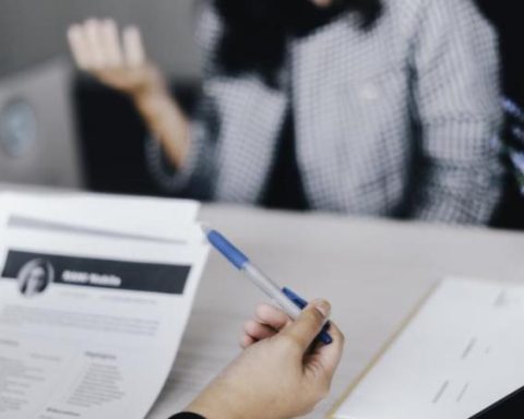 CEO reveals who the most eligible candidates tend to be in a job interview