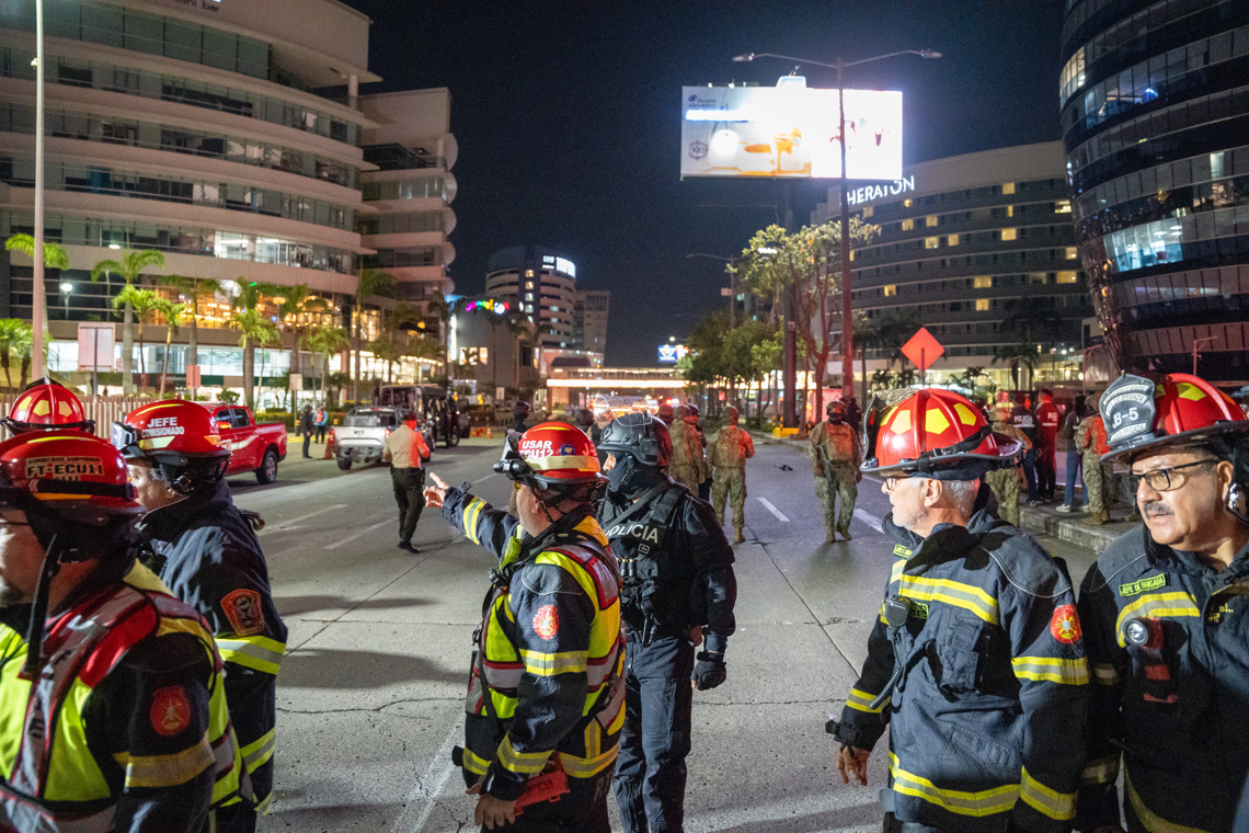 Car bomb leaves at least one dead and thirty injured in Ecuador