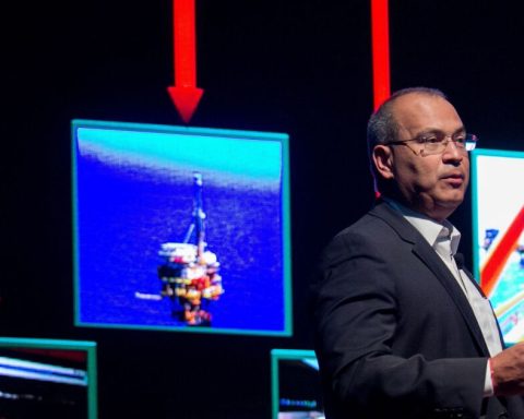 Carlos Treviño, former director of Pemex, is detained in the US, reports Sheinbaum