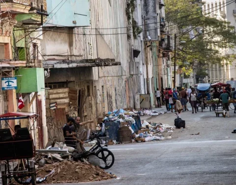 Habana-pobreza-basura