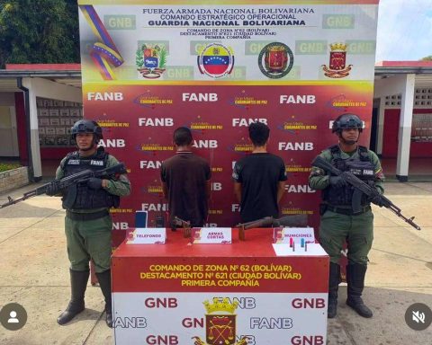 Conas rescued a teenager in Bolívar